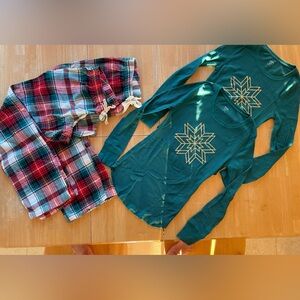 Like NEW Set of TWO Pair Old Navy Holiday PJ’s SM and XS